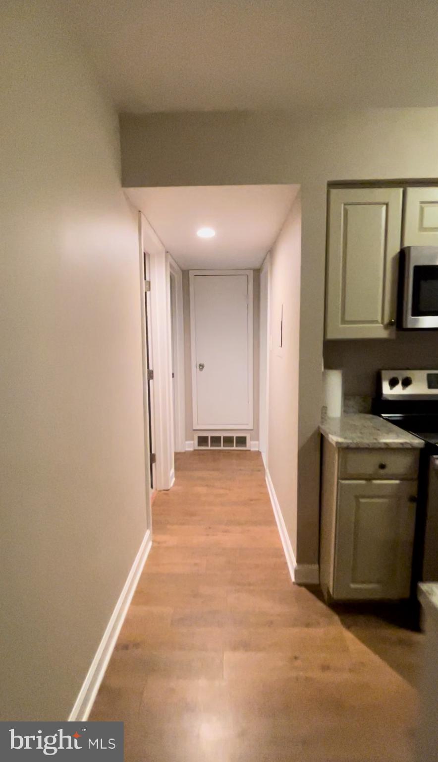 5818 Royal Ridge Drive, Unit E Springfield, VA 22152 - Photo 10 of 24