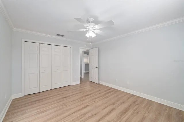 $549,900 | 967 Livingston Loop, The Villages, FL 32162