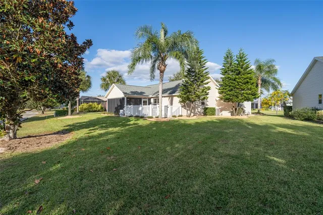 $549,900 | 967 Livingston Loop, The Villages, FL 32162