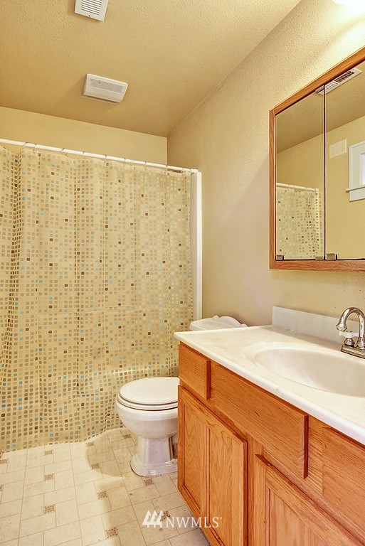 17509 102nd Avenue Northeast Bothell, WA 98011 - Photo 14 of 18 Gallery Image 14