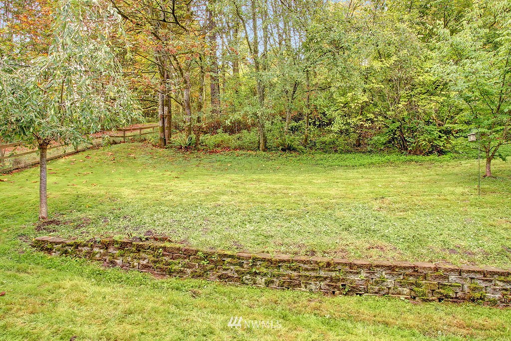 17509 102nd Avenue Northeast Bothell, WA 98011 - Photo 17 of 18 Gallery Image 17