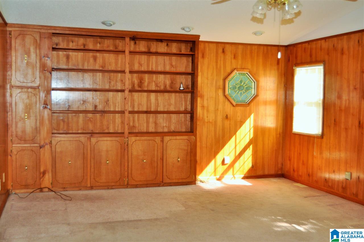 1304 Glendale Road Anniston, AL 36207 - Photo 7 of 23