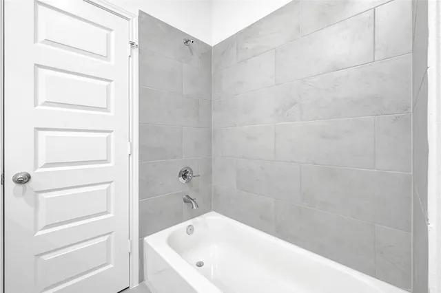 $272,400 | 14151 Mellow Pne Court, Houston, TX 77032