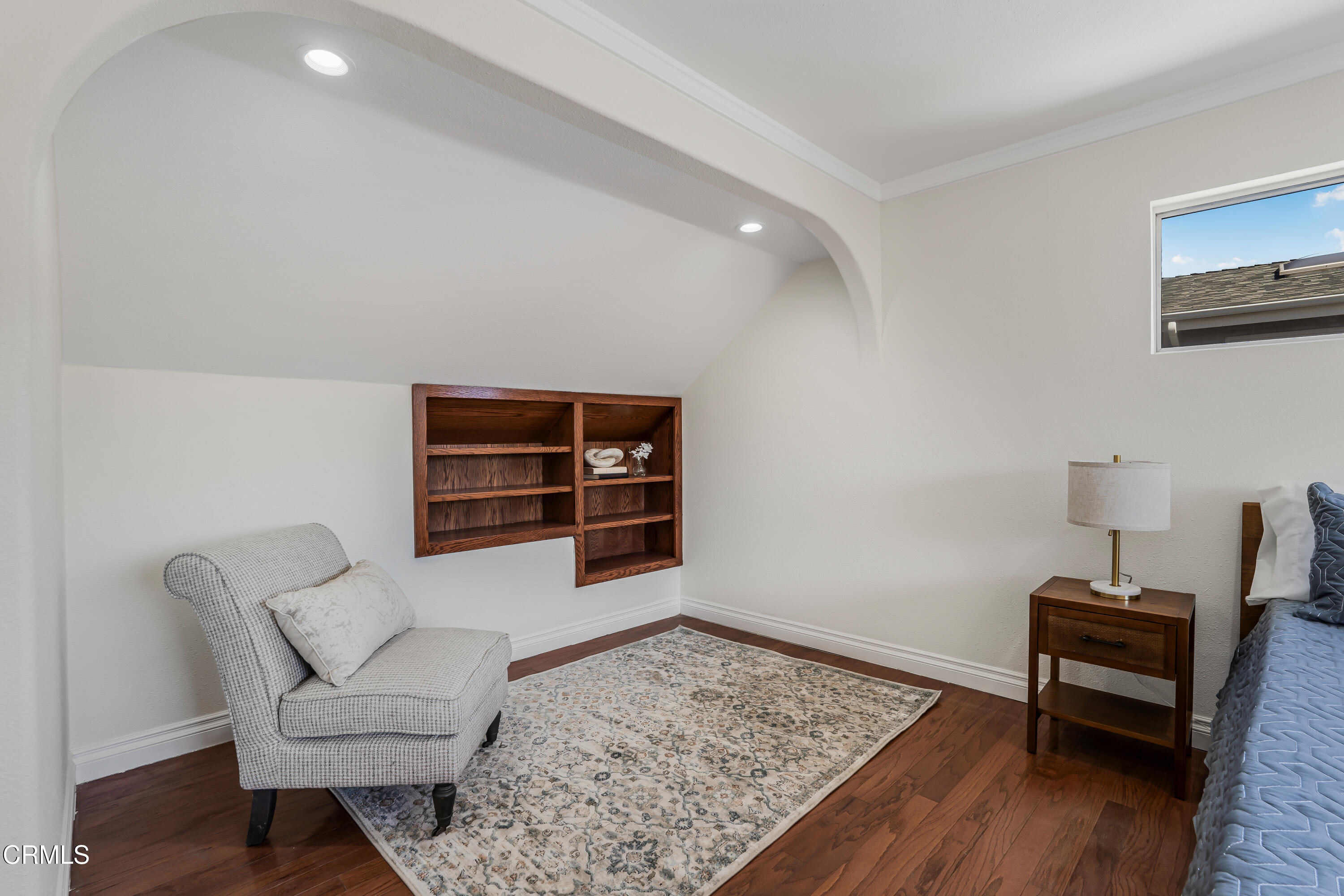 734 Balden Lane Fillmore, CA 93015 - Photo 16 of 46 a living room with furniture and wooden floor