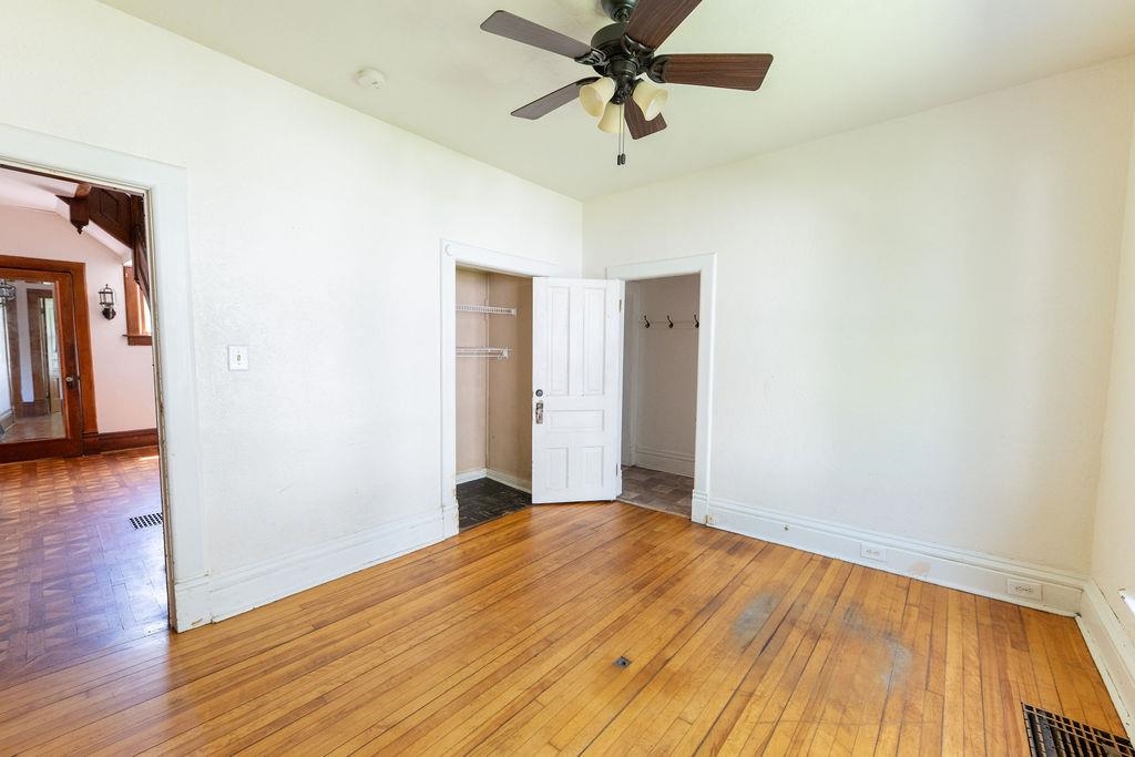 825 Frederick Street Oshkosh, WI 54901 - Photo 14 of 48