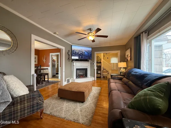$2,200 | 21 Baker Street, Gloversville, NY 12078