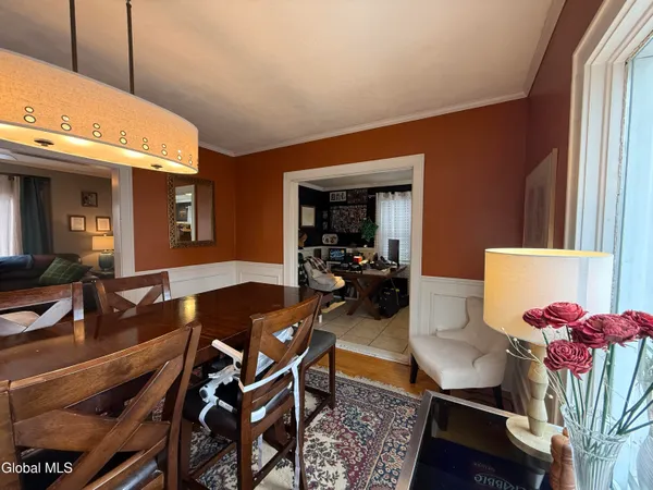 $2,200 | 21 Baker Street, Gloversville, NY 12078