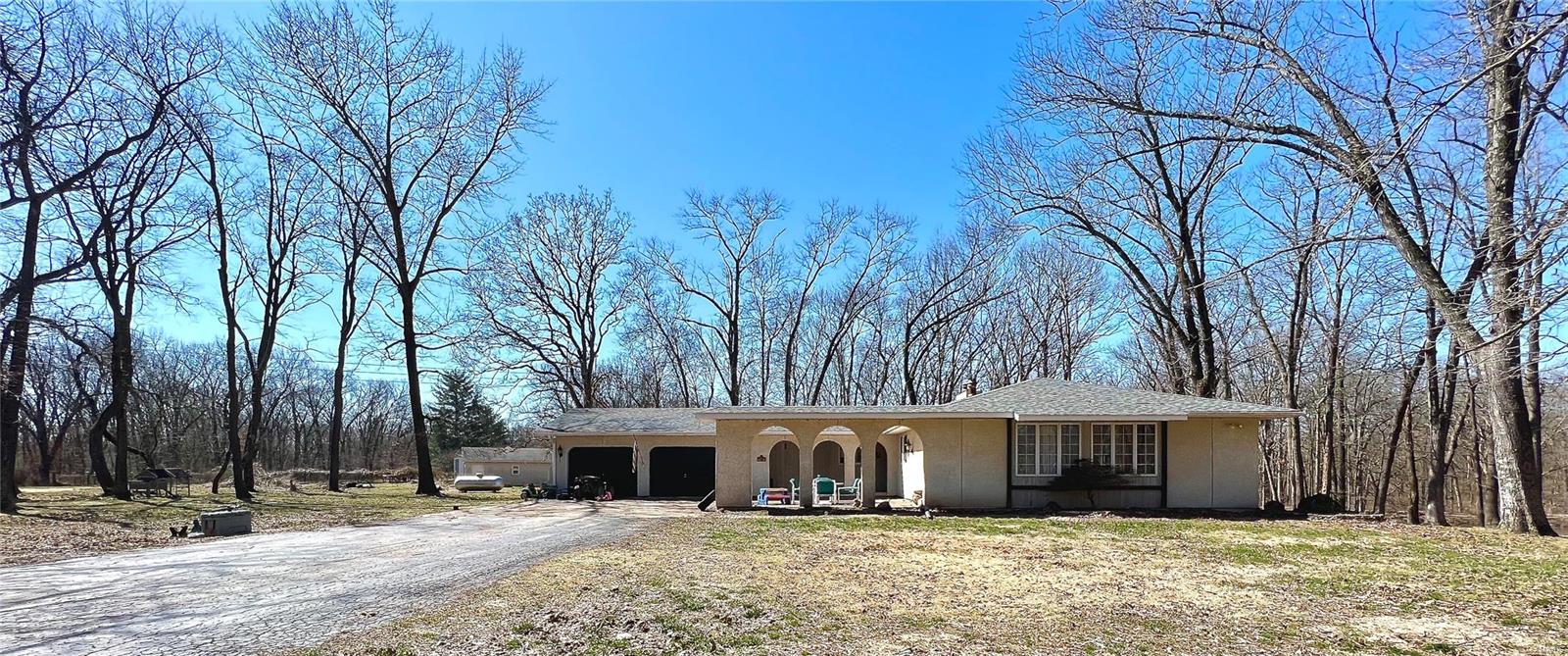 7807 Brickyard Hill Road Worden, IL 62097 - Photo 2 of 16