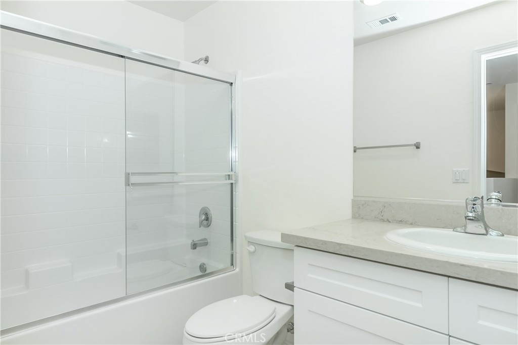 16852 Muscatel Street Hesperia, CA 92345 - Photo 15 of 22