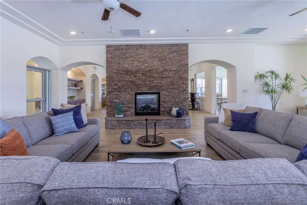 16852 Muscatel Street Hesperia, CA 92345 - Photo 5 of 22