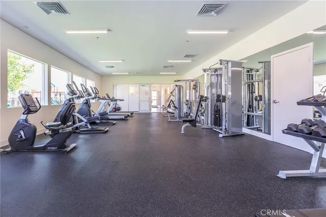 $1,995 | 16852 Muscatel Street, Hesperia, CA 92345