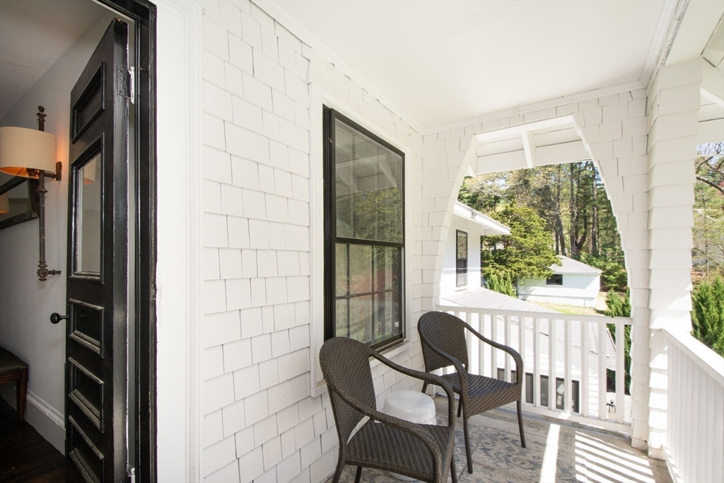 41 Brigantine Circle Norwell, MA 02061 - Photo 34 of 37 a view of a windows and chair in the livingroom