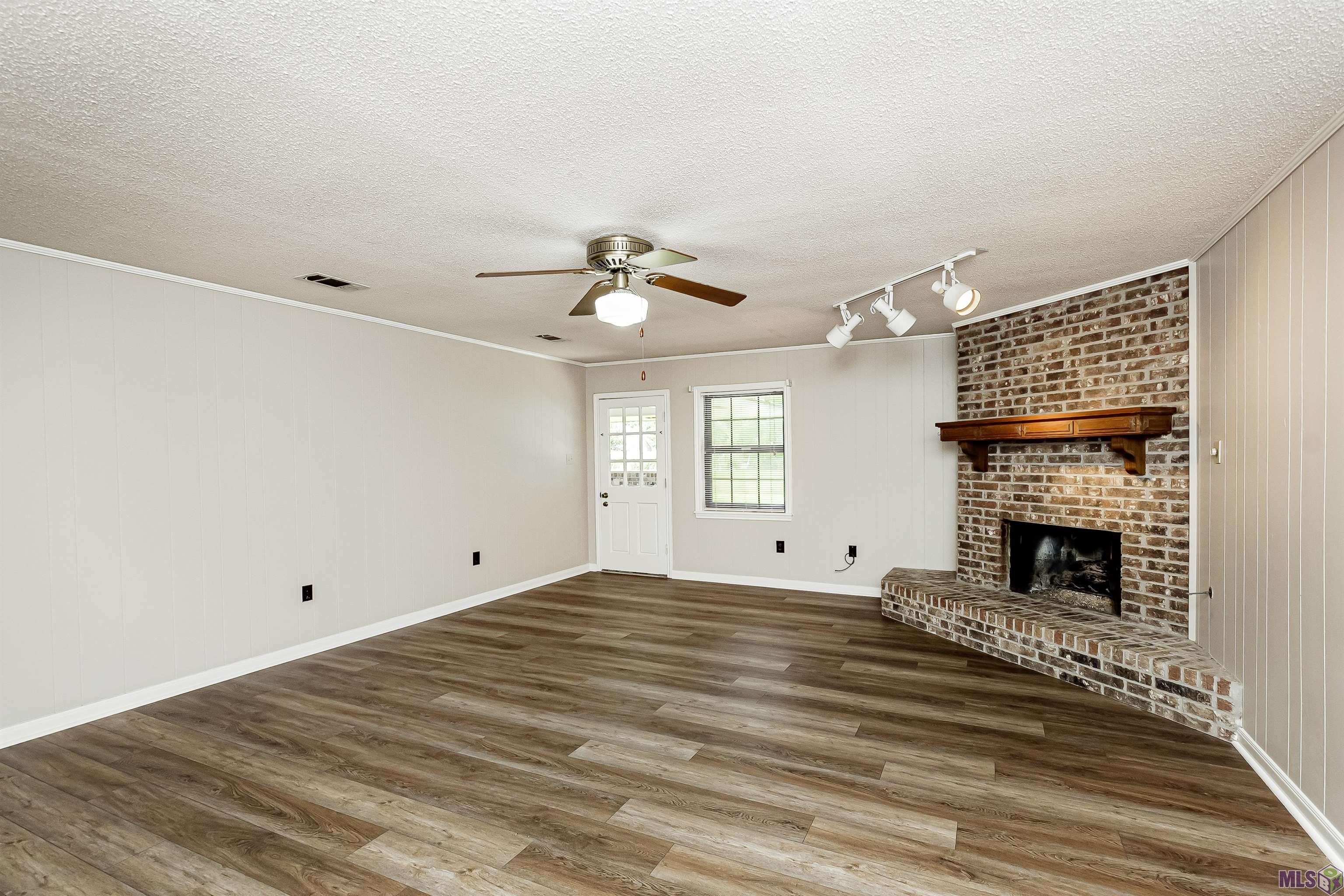 17237 General Pickett Avenue St. George, LA 70817 - Photo 6 of 22