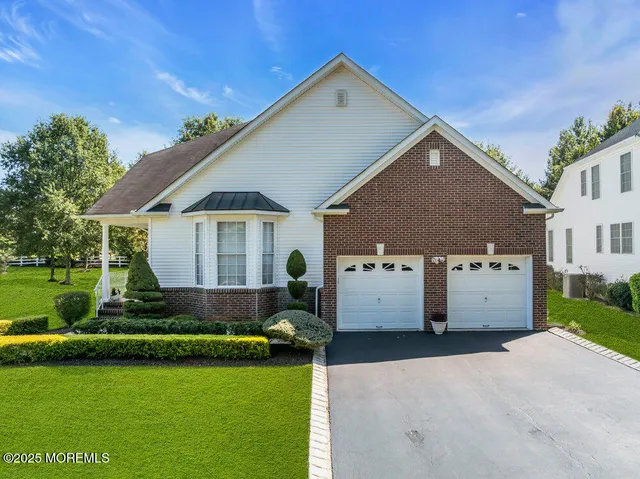 $859,999 | 142 Scarborough Way, Marlboro, NJ 07746