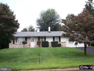 15 Robin Road Holland, PA 18966 - Photo 1 of 1 Gallery Image 1