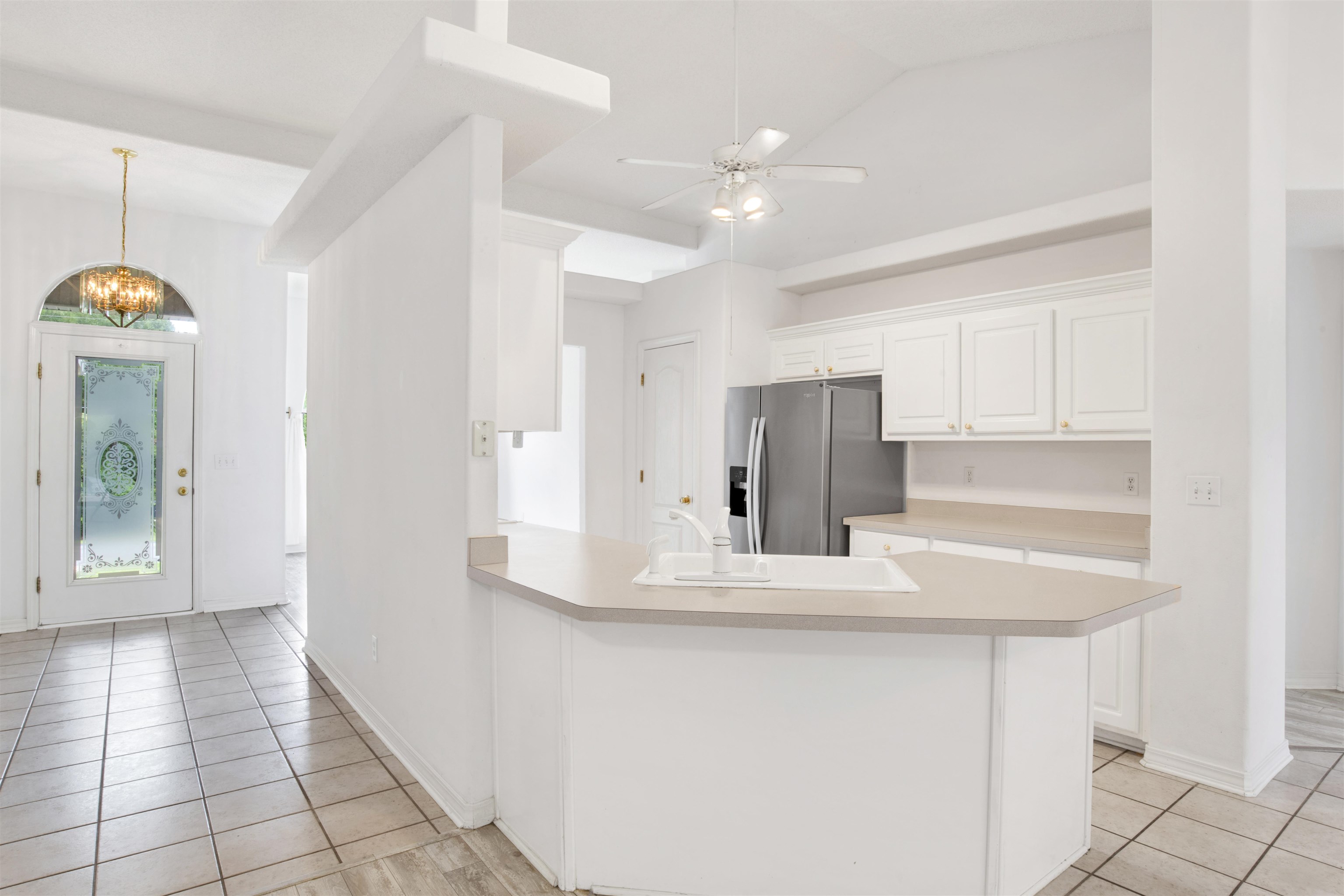 2572 Manuel Drive Lillian, AL 36549 - Photo 7 of 40 Kitchen