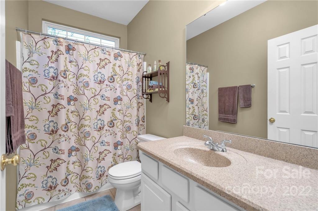 17018 Carlton Way Road Huntersville, NC 28078 - Photo 38 of 42 a bathroom with a sink and a toilet