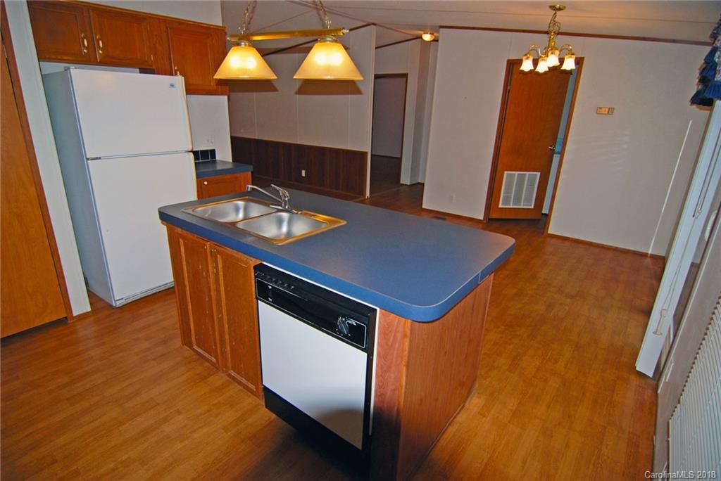 256 Davidson Road Swannanoa, NC 28778 - Photo 9 of 27 Gallery Image 9