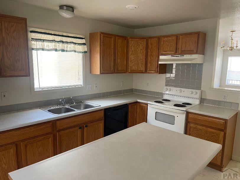 4400 Rawhide Road, Unit 160 Pueblo, CO 81008 - Photo 4 of 5