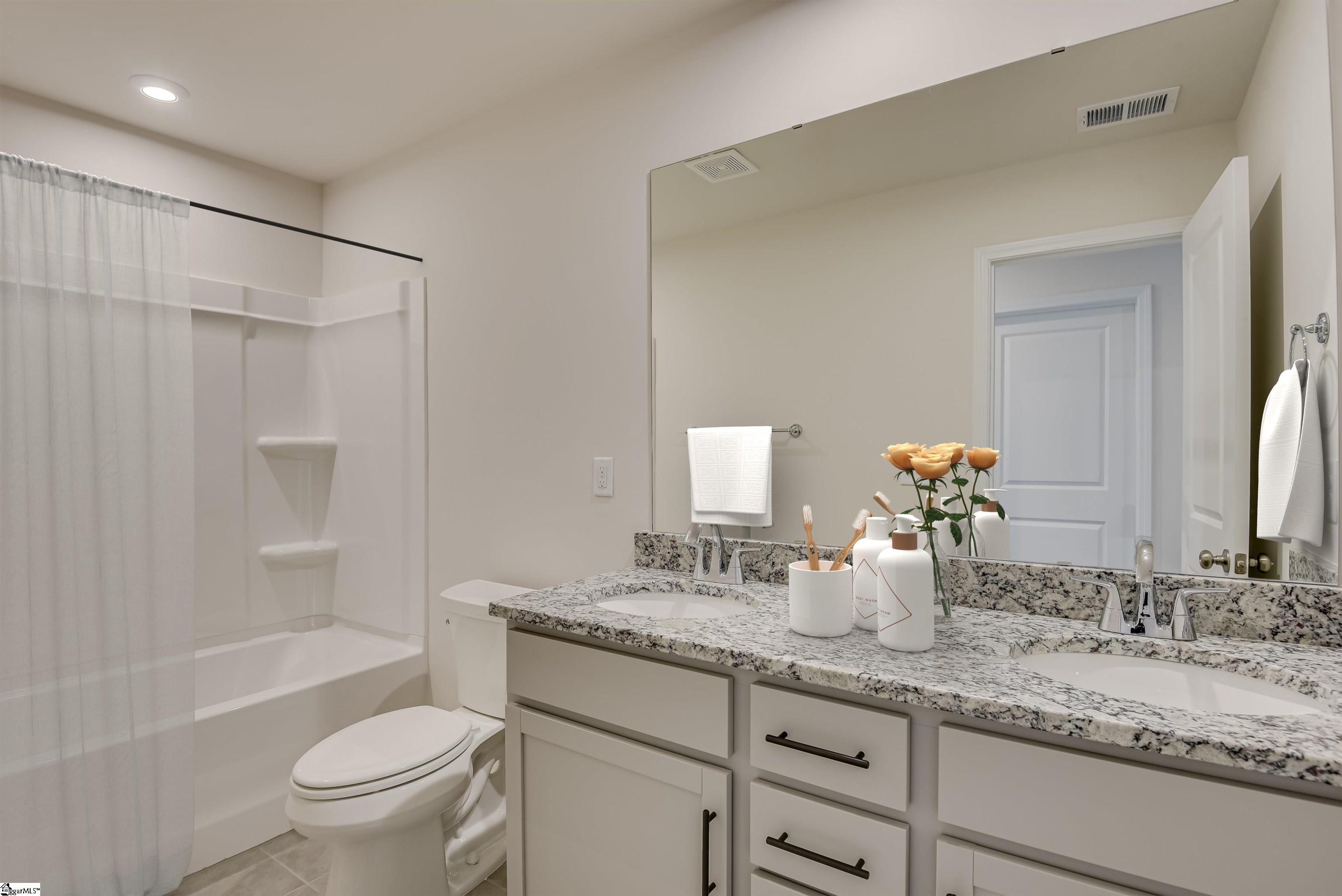 113 Harling Court Fountain Inn, SC 29644 - Photo 29 of 33