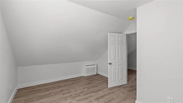 $2,850 | 2958 East Main Road, Portsmouth, RI 02871