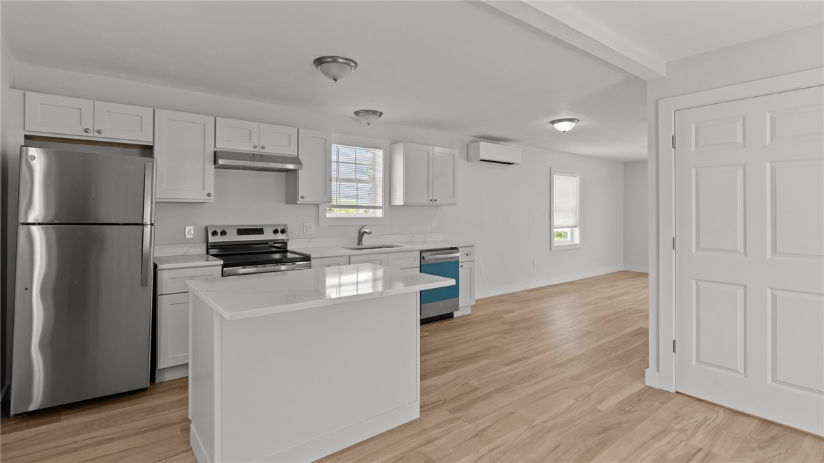 2958 East Main Road Portsmouth, RI 02871 - Photo 6 of 34