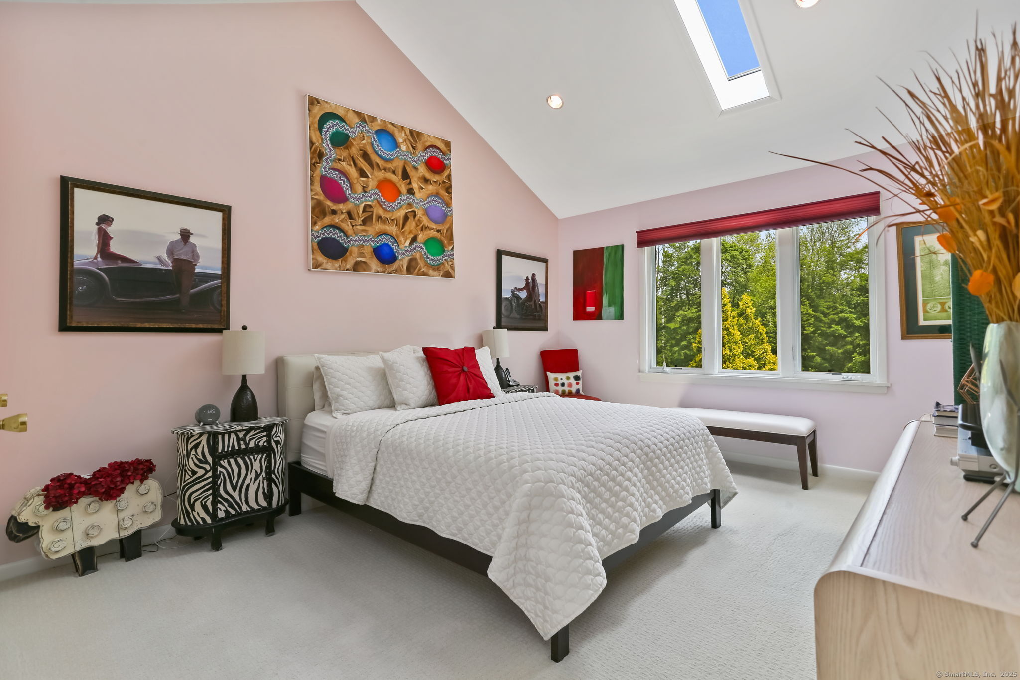 8 Hedgerow Common Weston, CT 06883 - Photo 17 of 37