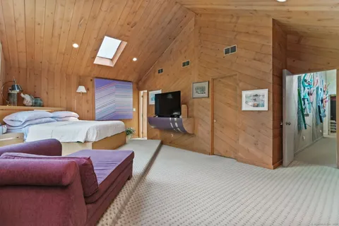 $1,599,000 | 8 Hedgerow Common, Weston, CT 06883