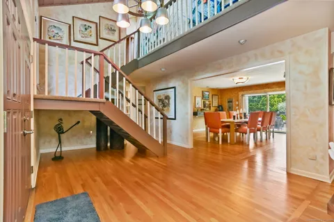 $1,599,000 | 8 Hedgerow Common, Weston, CT 06883