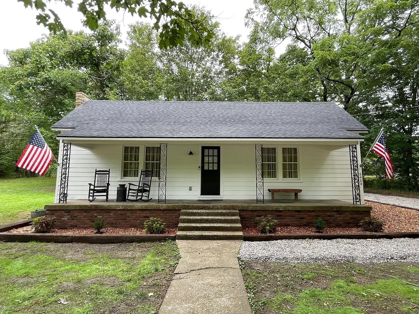5454 Pinewood Road Franklin, TN 37064 - Photo 2 of 14