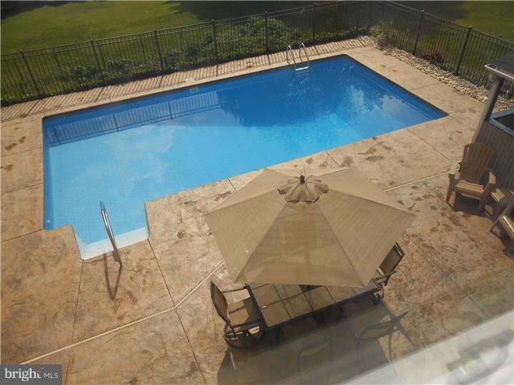 52 Autumn Road Churchville, PA 18966 - Photo 6 of 25 Pool