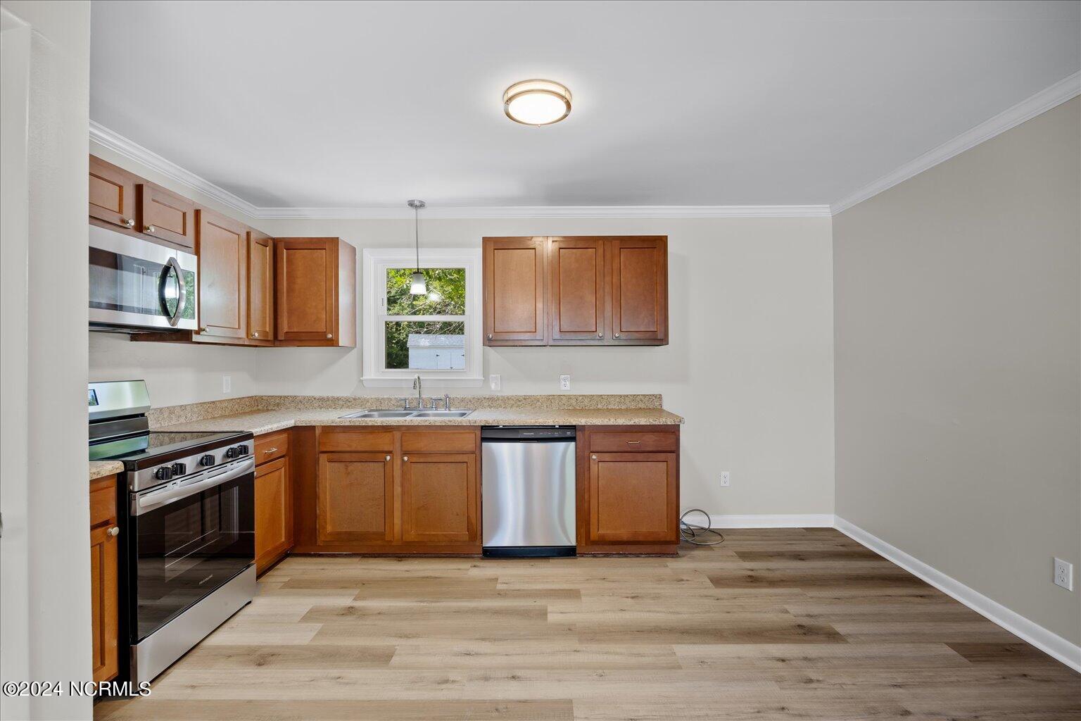 525 Governors Road Wilmington, NC 28411 - Photo 10 of 51 09-IMG_6464