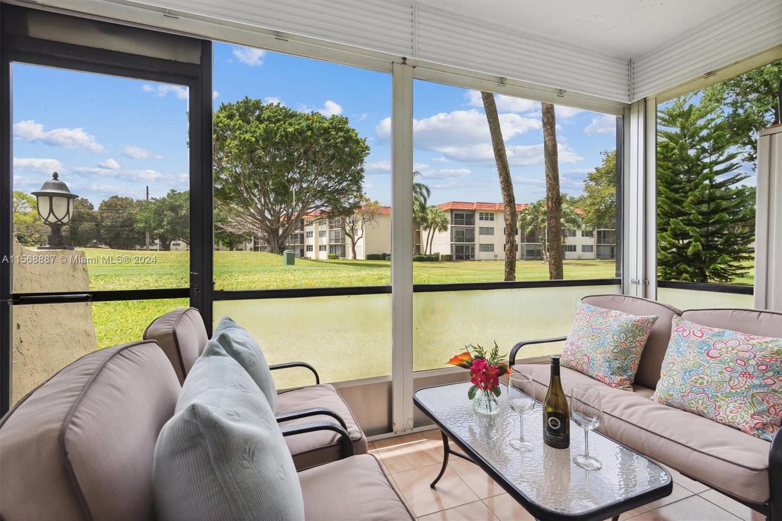 811 South Hollybrook Dr Unit 103  