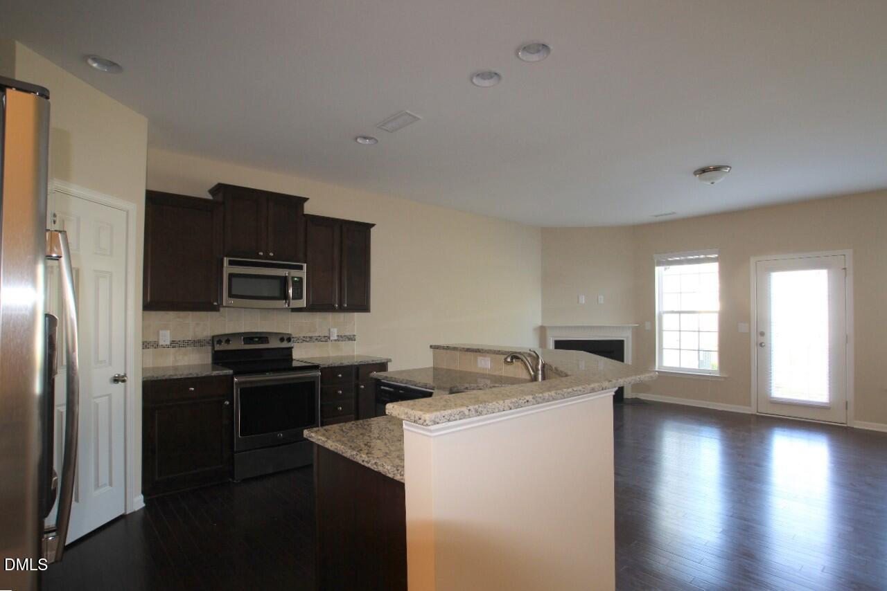 947 Consortium Drive Raleigh, NC 27603 - Photo 2 of 16