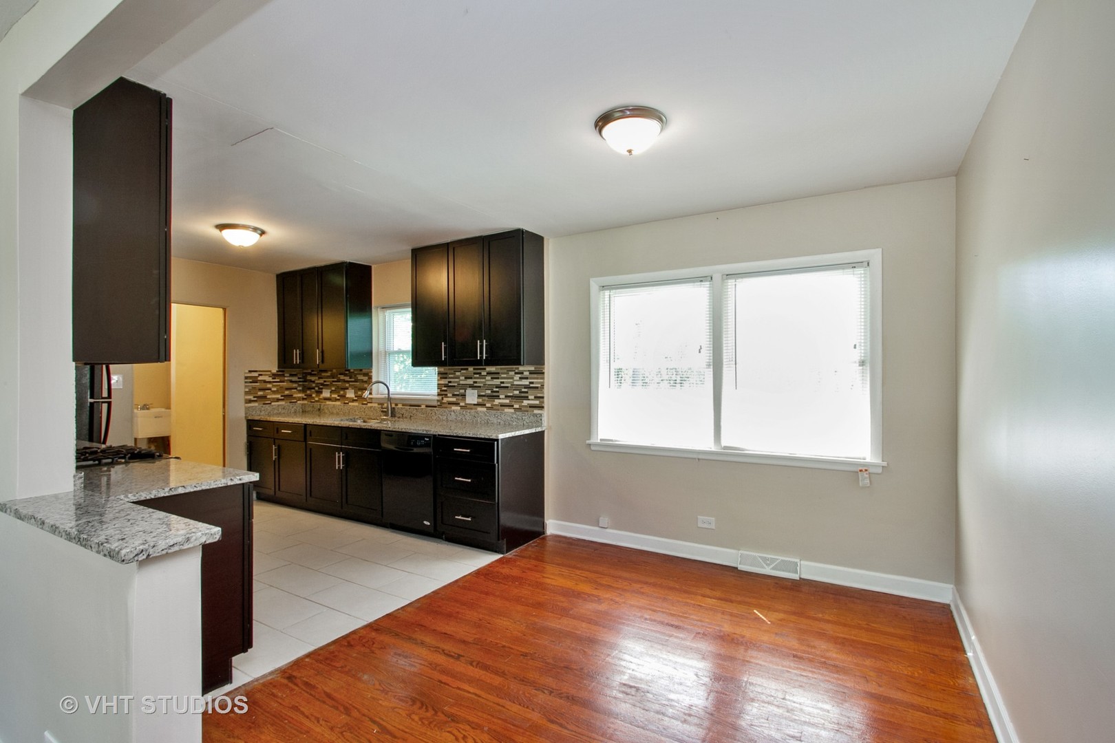 1008 Braemar Road Flossmoor, IL 60422 - Photo 5 of 10 a view of kitchen with sink and window