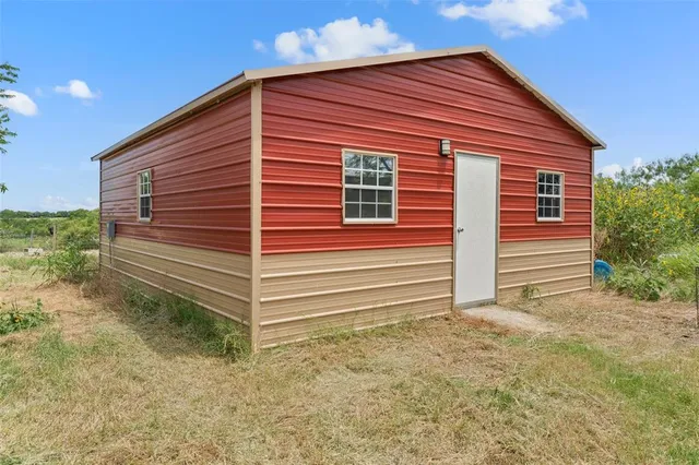 $839,900 | 771 Hcr 2233, West, TX 76691