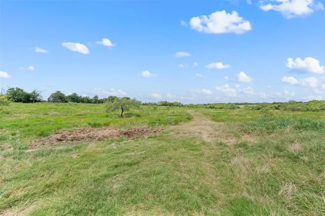 $839,900 | 771 Hcr 2233, West, TX 76691
