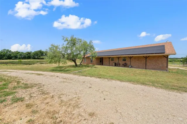 $839,900 | 771 Hcr 2233, West, TX 76691