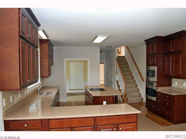 11 Broad Run Road Manakin-Sabot, VA 23103 - Photo 3 of 8 Kitchen - Gourmet kitchen with island, built-in ov