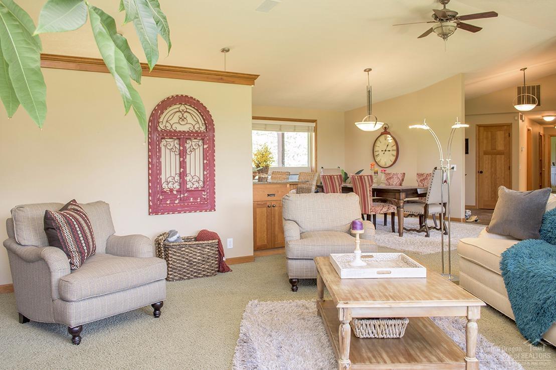 60475 Arnold Market Road Bend, OR 97702 - Photo 6 of 25 Additional Photo