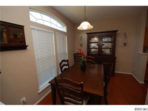 4909 Prosperity Ridge Road, Unit 4909 Charlotte, NC 28269 - Photo 5 of 14 Gallery Image 5