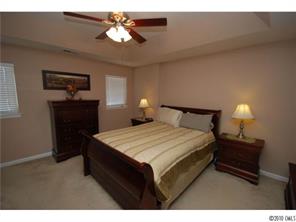 4909 Prosperity Ridge Road, Unit 4909 Charlotte, NC 28269 - Photo 8 of 14 Gallery Image 8