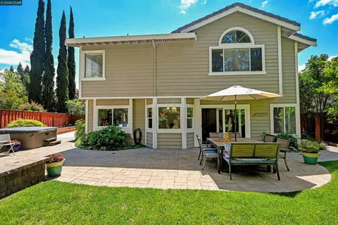 $1,929,000 | 219 Viewpoint Drive, Danville, CA 94506