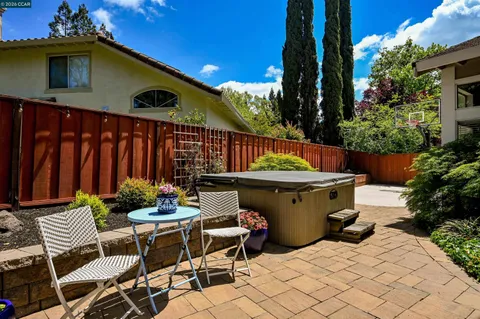 $1,929,000 | 219 Viewpoint Drive, Danville, CA 94506