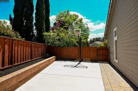 $1,929,000 | 219 Viewpoint Drive, Danville, CA 94506