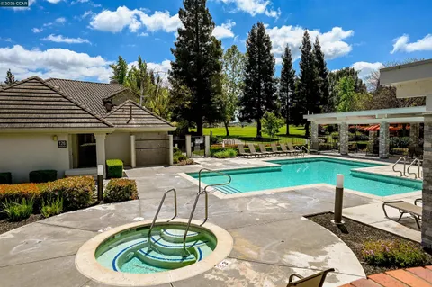 $1,929,000 | 219 Viewpoint Drive, Danville, CA 94506
