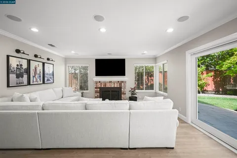 $1,929,000 | 219 Viewpoint Drive, Danville, CA 94506
