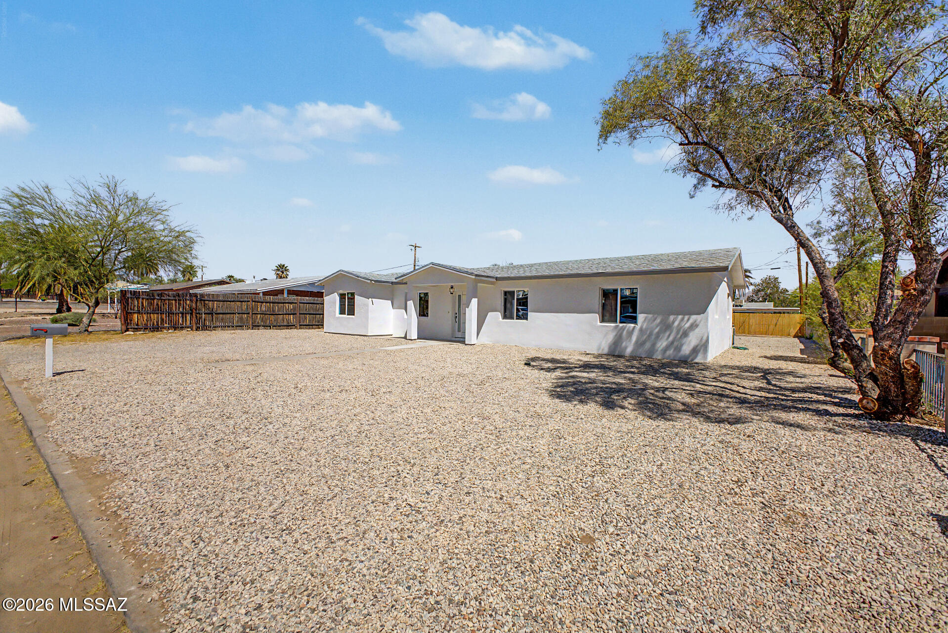 2251 East Spring Street Tucson, AZ 85719 - Photo 4 of 58 Front Exterior