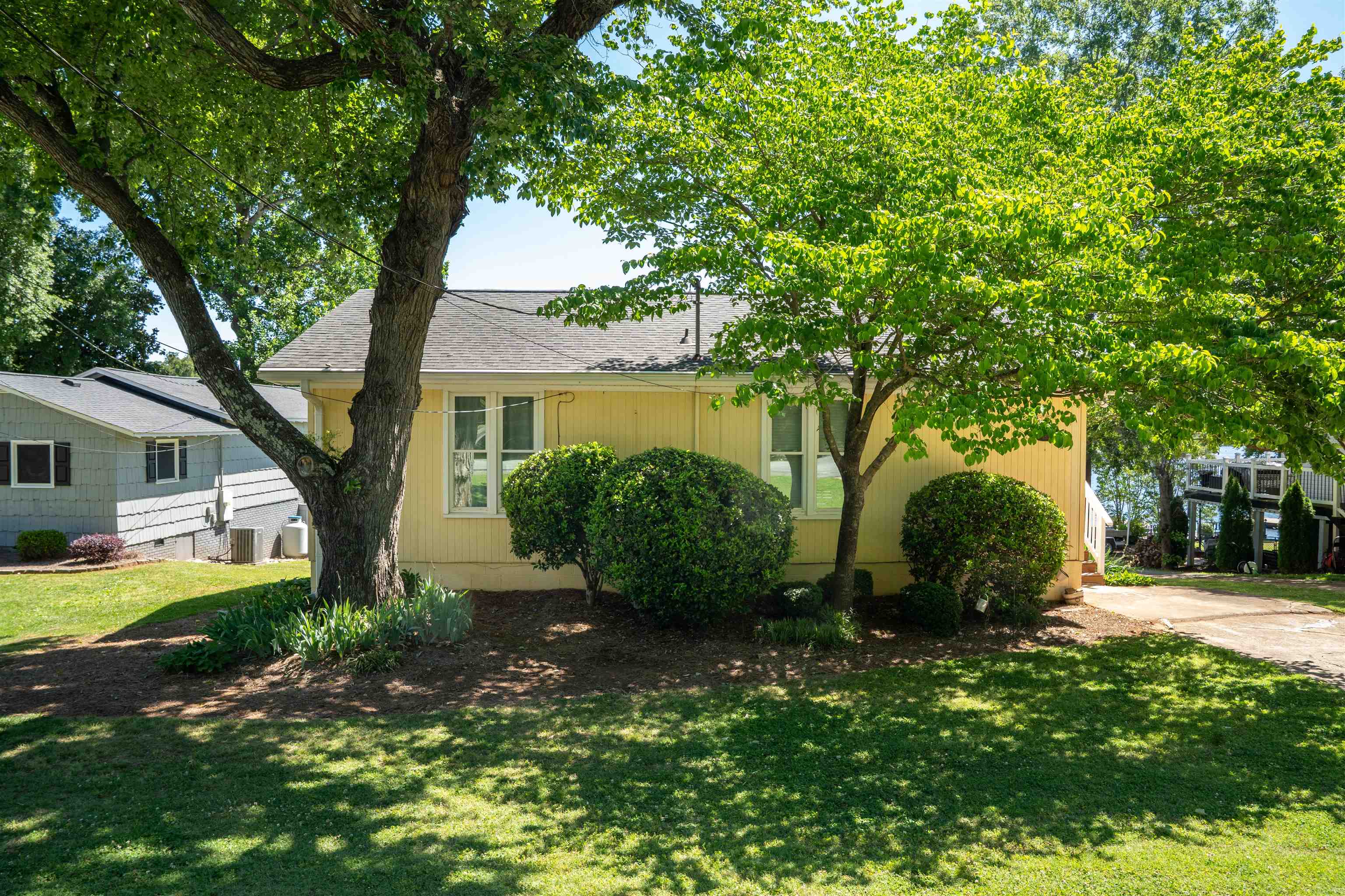 183 Lakeview Drive Inman, SC 29349 - Photo 38 of 50