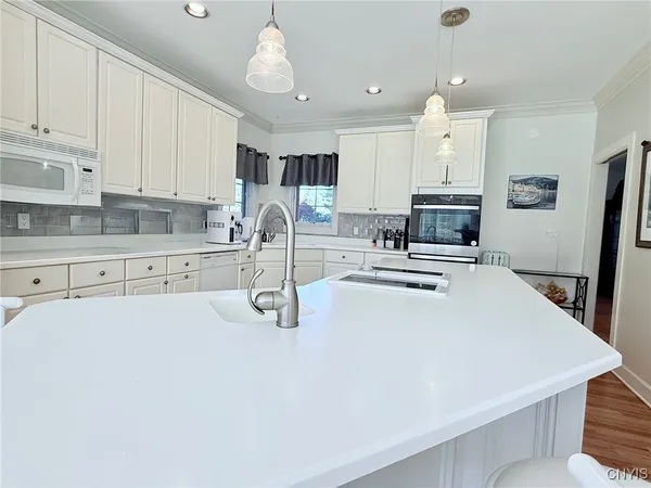 $809,000 | 1180 Davinci Drive, Cortlandville, NY 13045